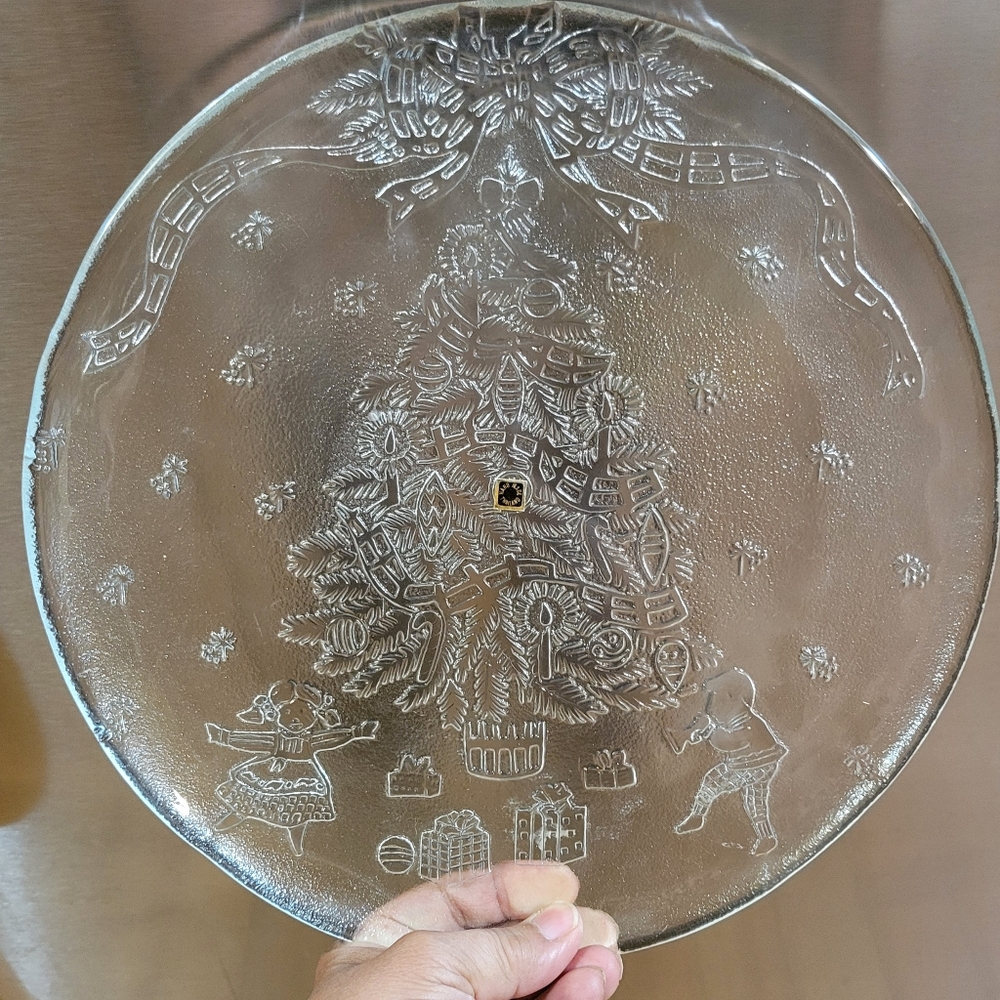 Vintage Clear Glass Christmas Tree Platter Made In Thailand